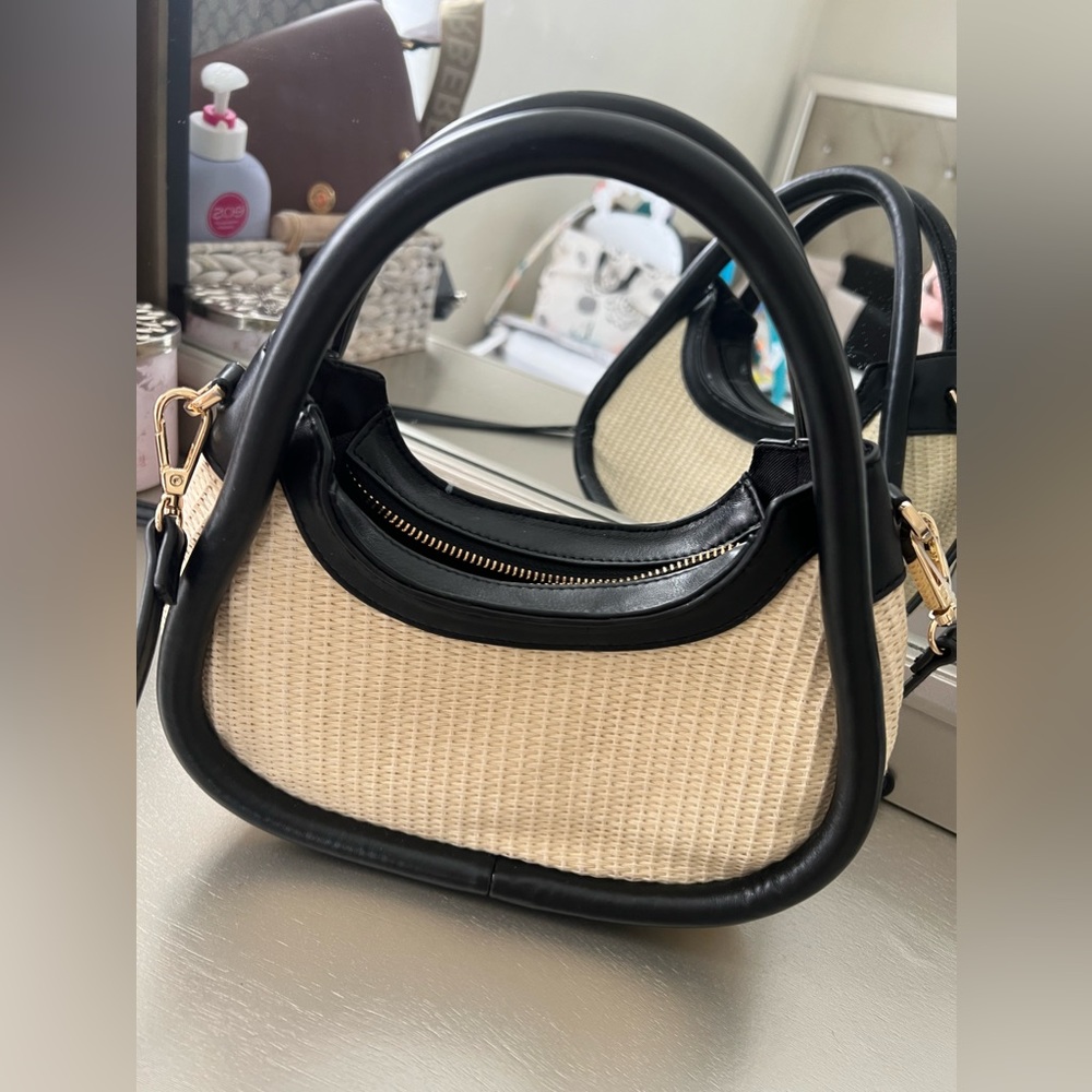 Mini crossbody bag